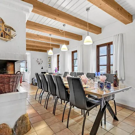 Gulstavgard Gulstavvej